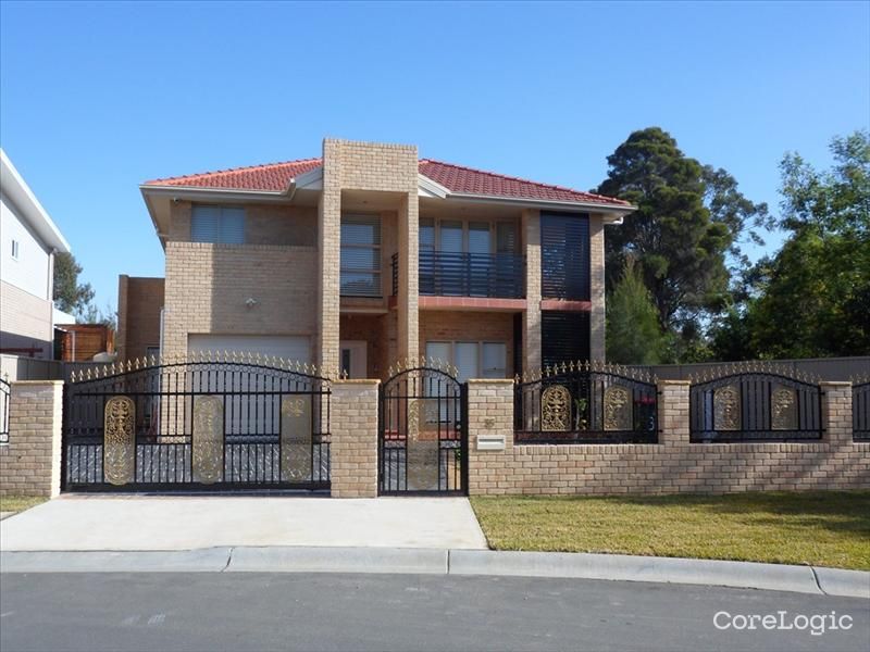 35 Willowbank Cres, Canley Vale, NSW 2166