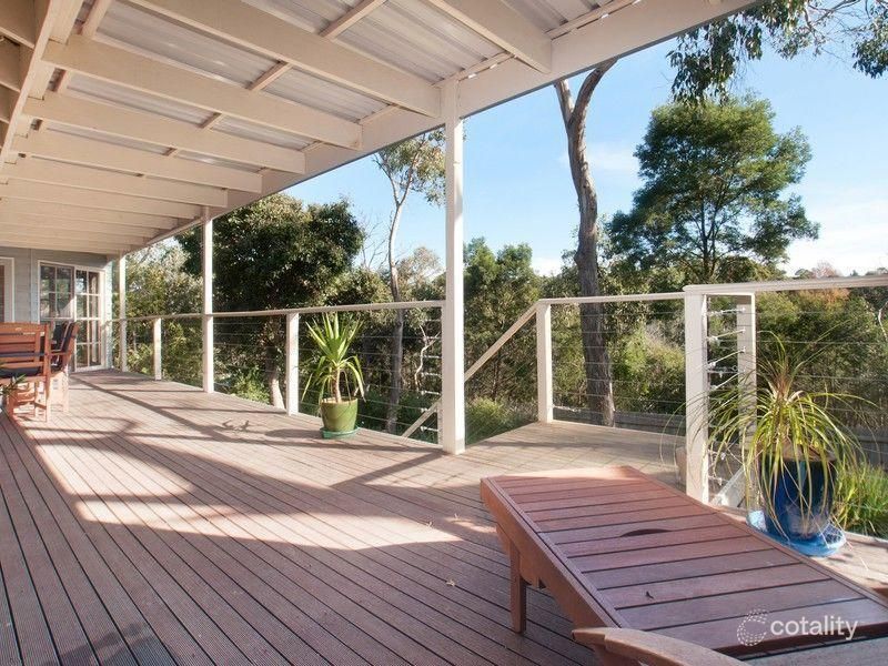 40 Baden Powell Dr, Frankston South, VIC 3199