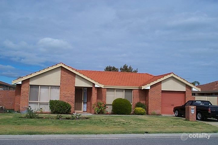 8 Cocos Ct, Warnbro, WA 6169