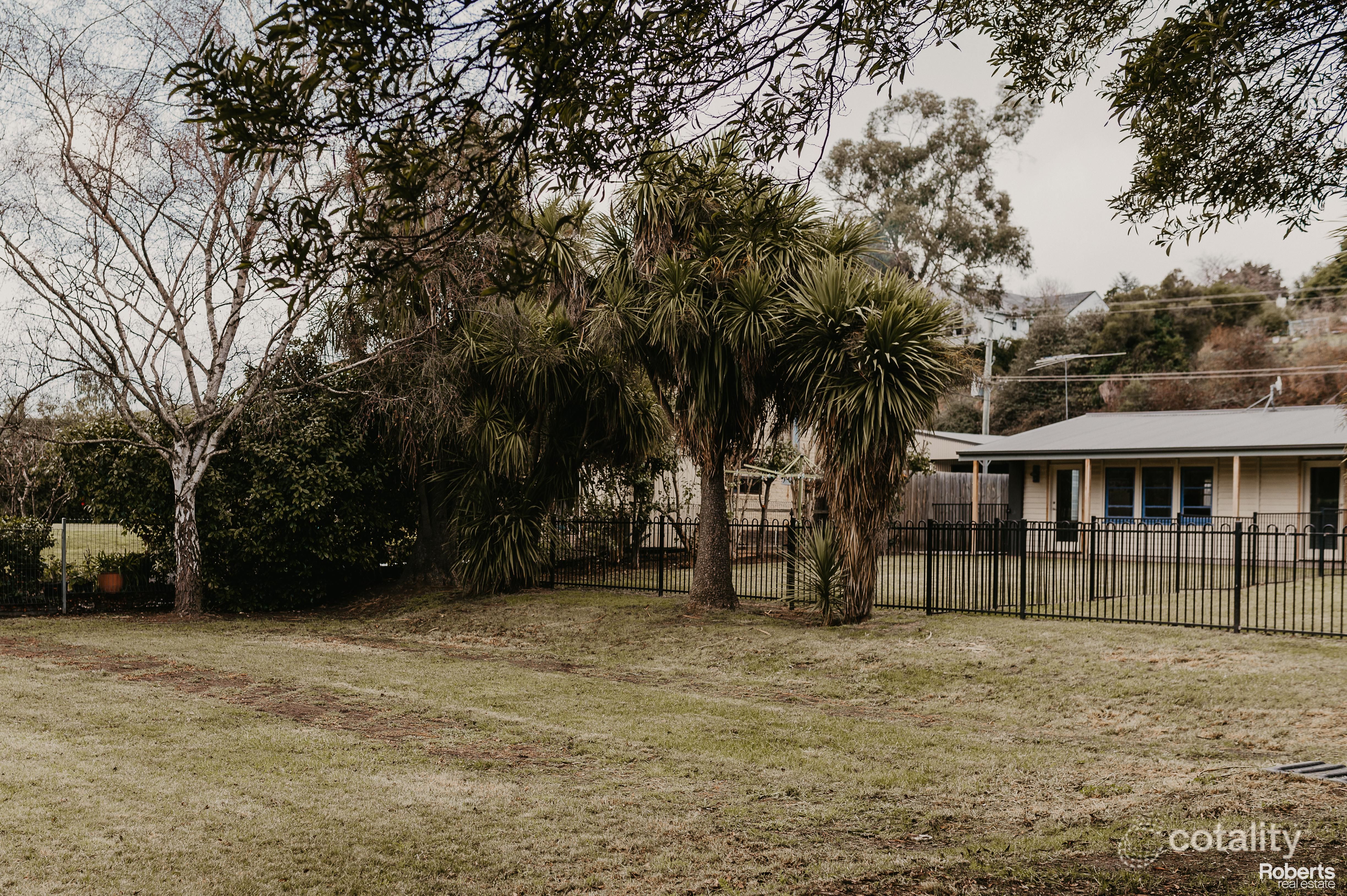 2/105 Rocks Rd, New Norfolk, TAS 7140