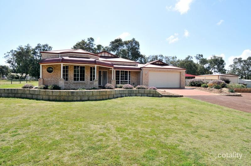 44 Peaceful Waters Dr, Barragup, WA 6209