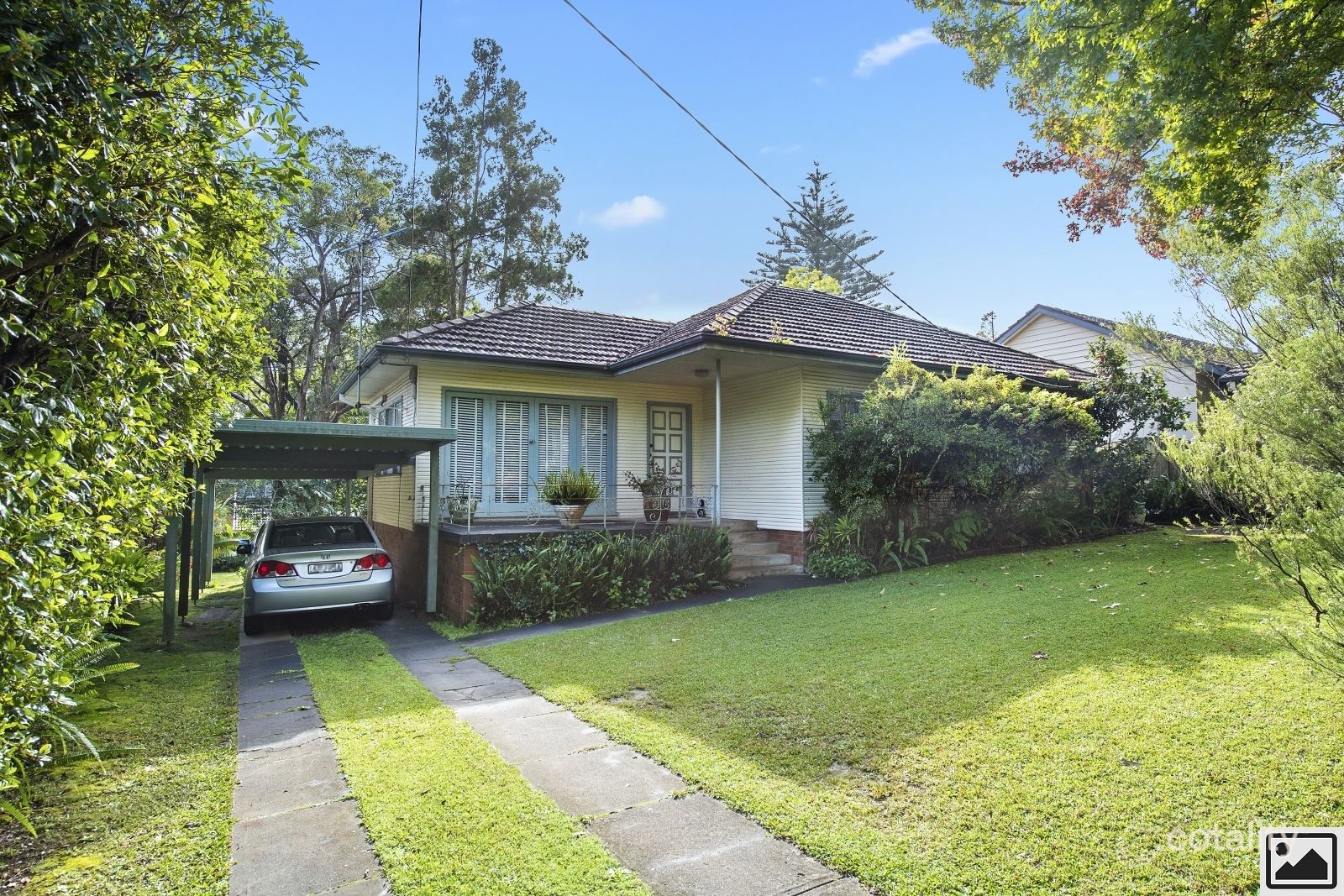25 Mudies Rd, St Ives, NSW 2075