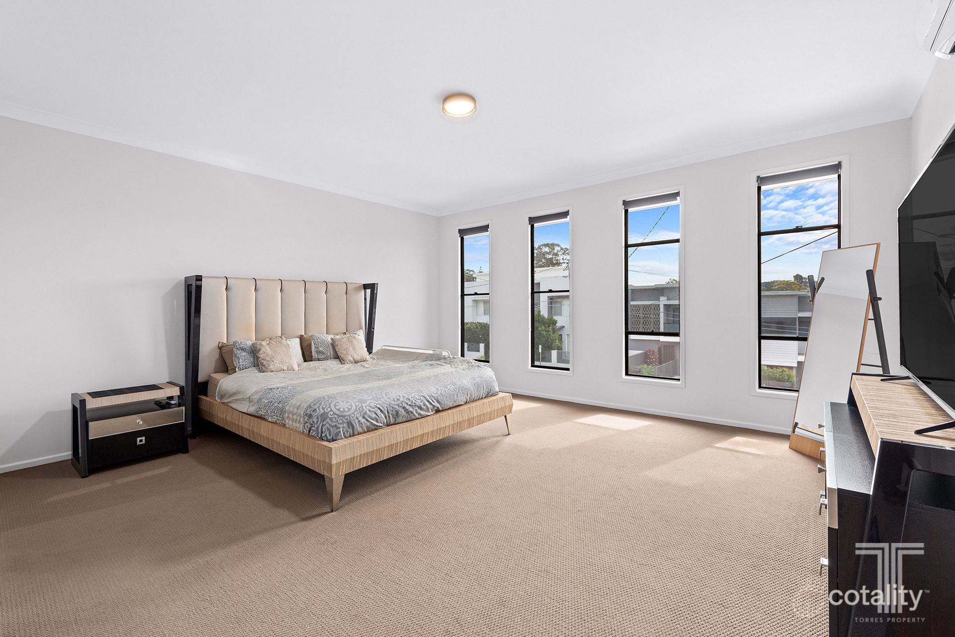 111 Pembroke St, Carina, QLD 4152