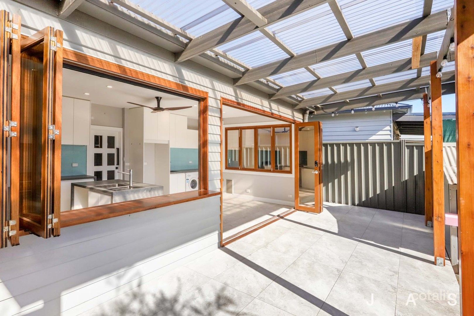 118 Ballarat Rd, Maidstone, VIC 3012