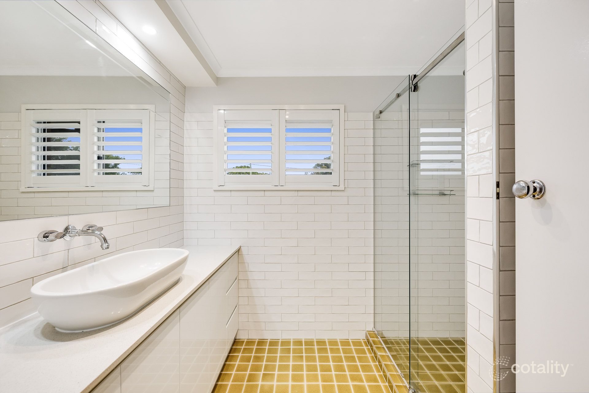 8 Canberra St, Harristown, QLD 4350