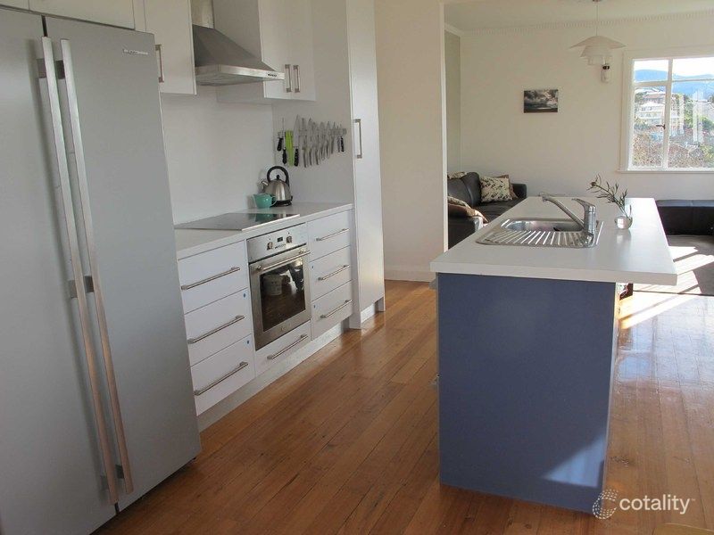 9 Fifth Ave, West Moonah, TAS 7009