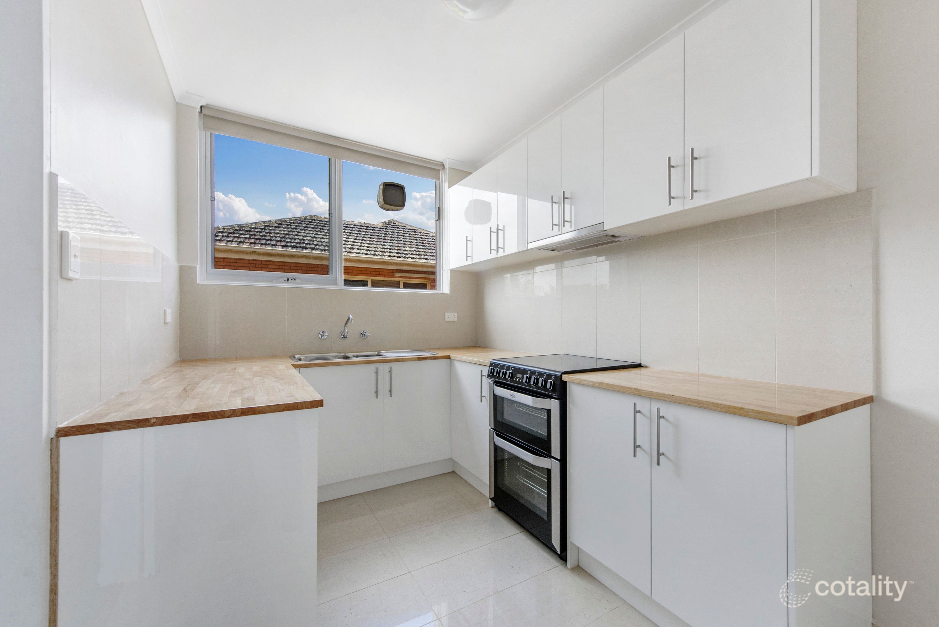 3/10 Anglers Way, Maribyrnong, VIC 3032