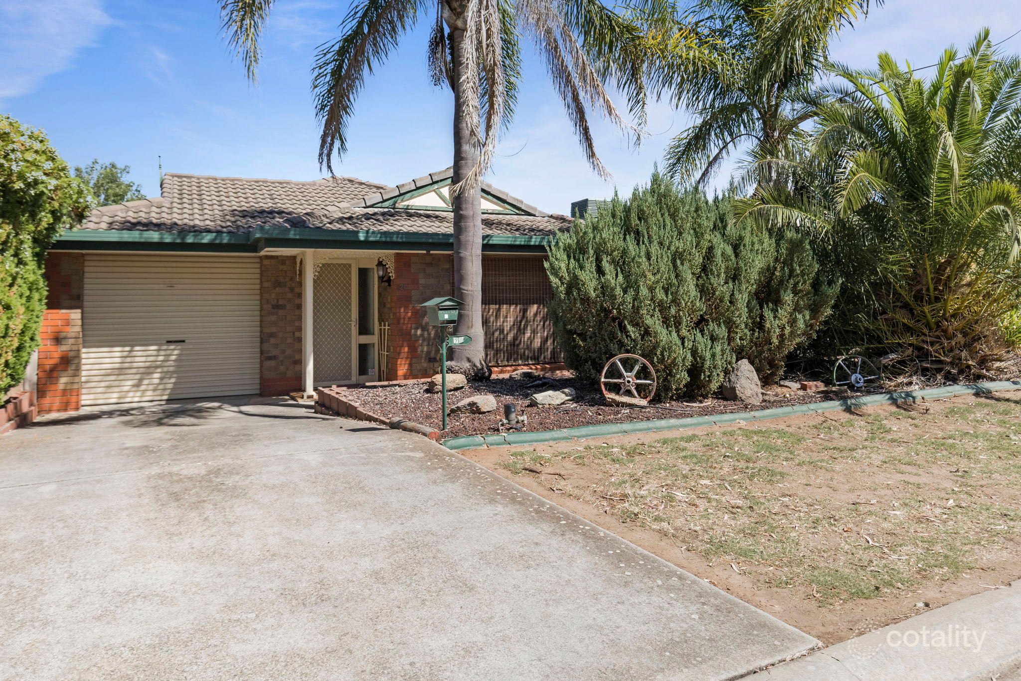 20 Sedgemoor Rd, Craigmore, SA 5114