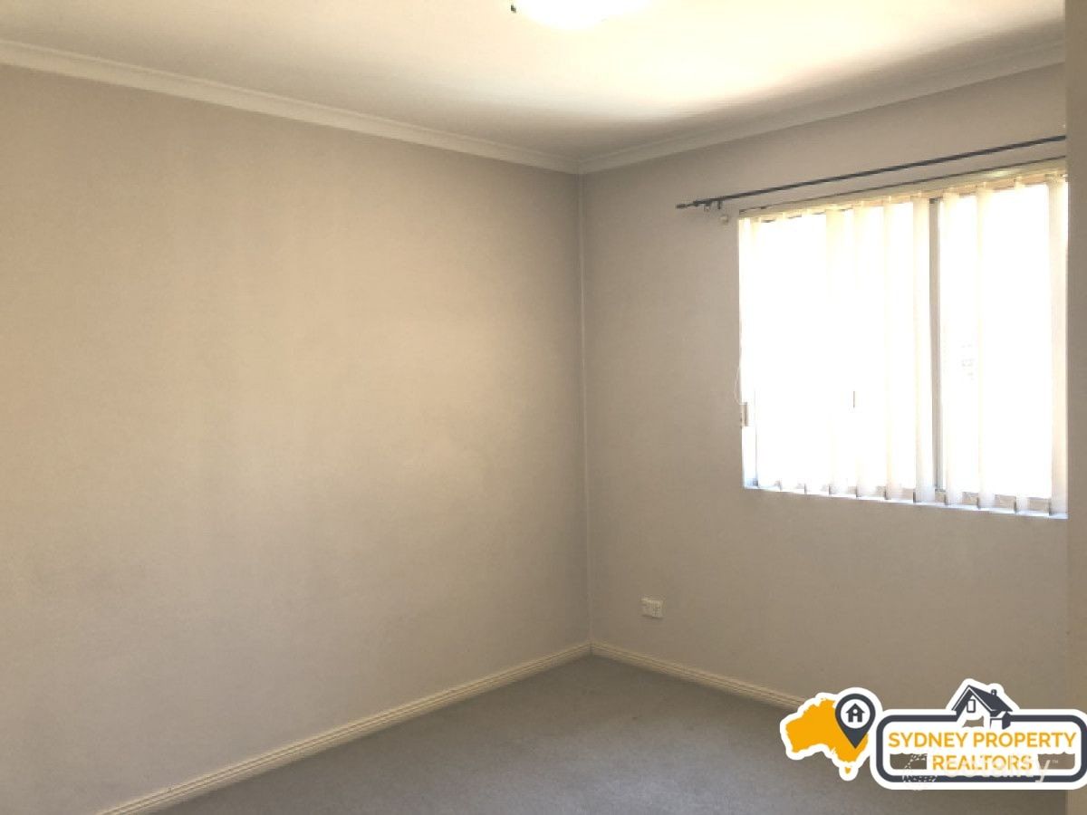 21/25-27 Fourth Ave, Blacktown, NSW 2148