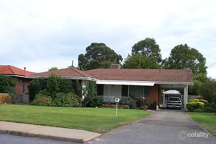 23 Pembury Rd, Thornlie, WA 6108