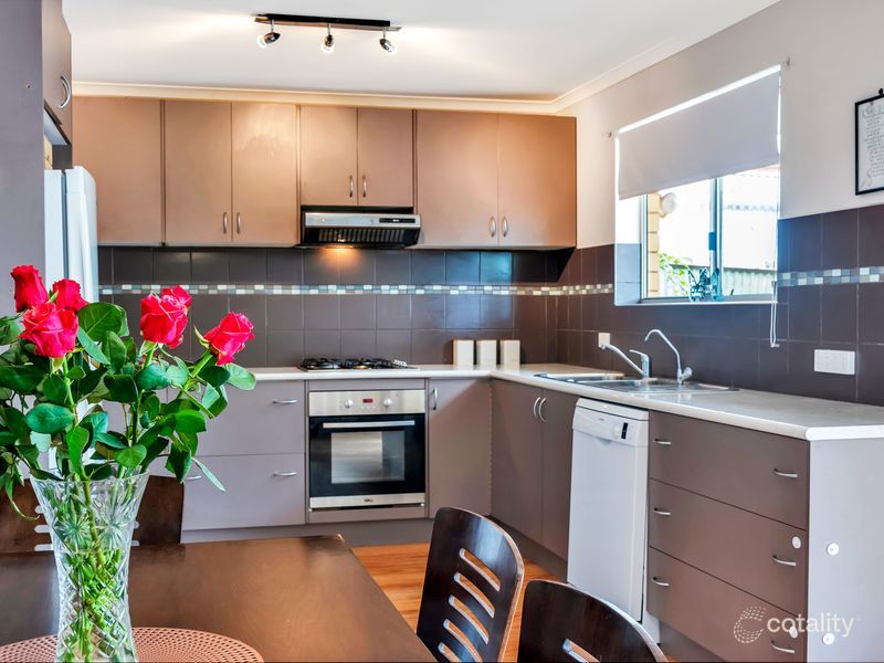 60 Scottsglade Rd, Christie Downs, SA 5164