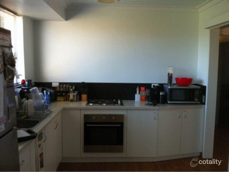 7 Solander Rd, Hillarys, WA 6025