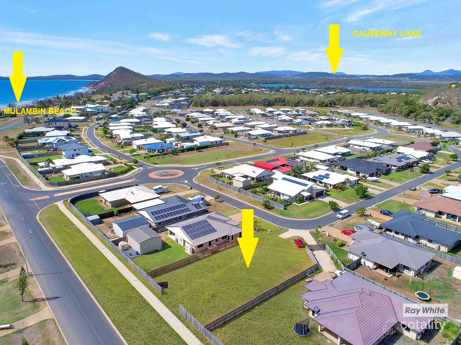 8 Riviera Way, Mulambin, QLD 4703