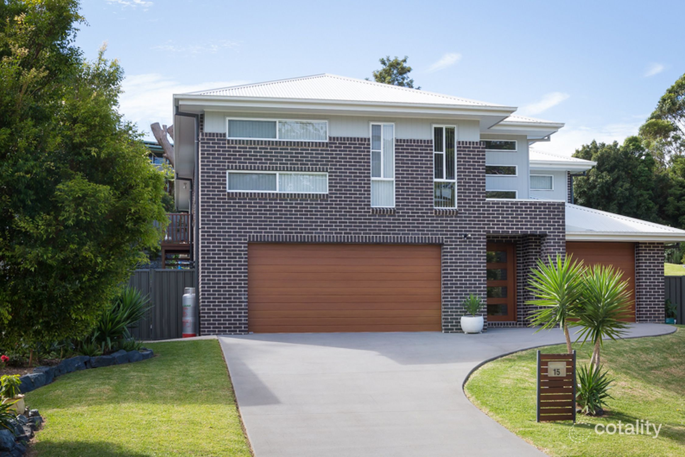 15 Carabeen Cl, Woolgoolga, NSW 2456