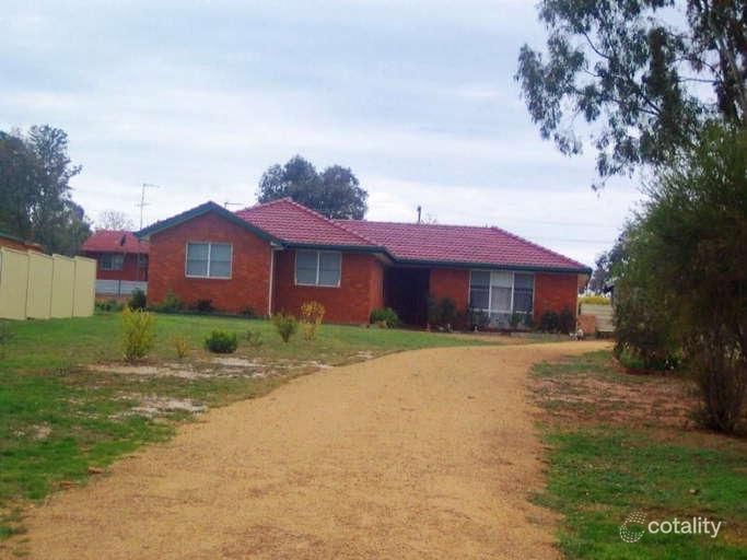 151 Redfern St, Cowra, NSW 2794