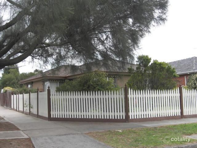 12 Hardy Ave, Craigieburn, VIC 3064