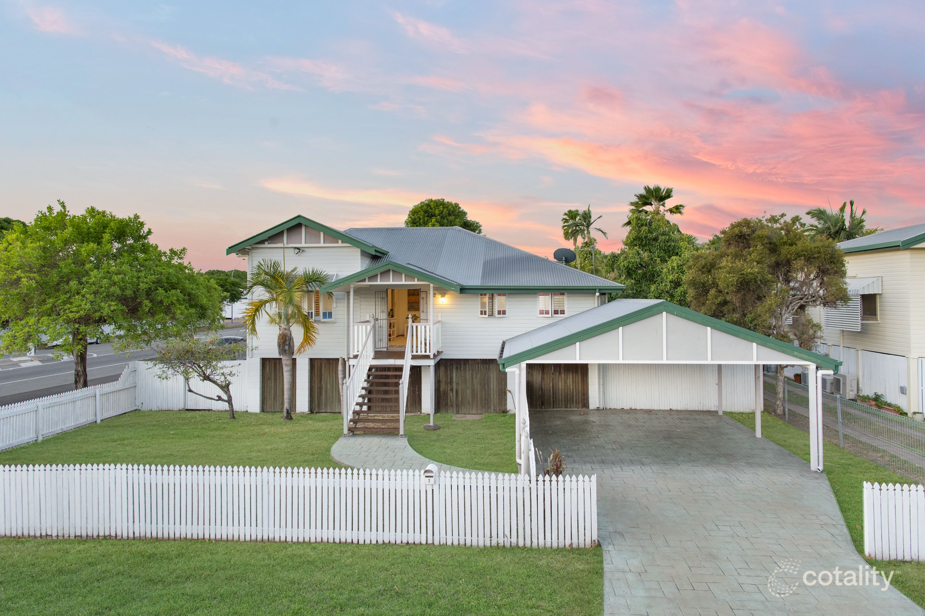 2 Brentnall St, Mysterton, QLD 4812