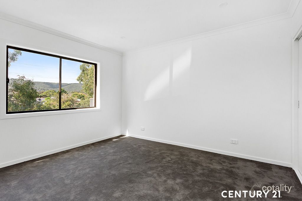 14 Adams Ave, Rosebud, VIC 3939