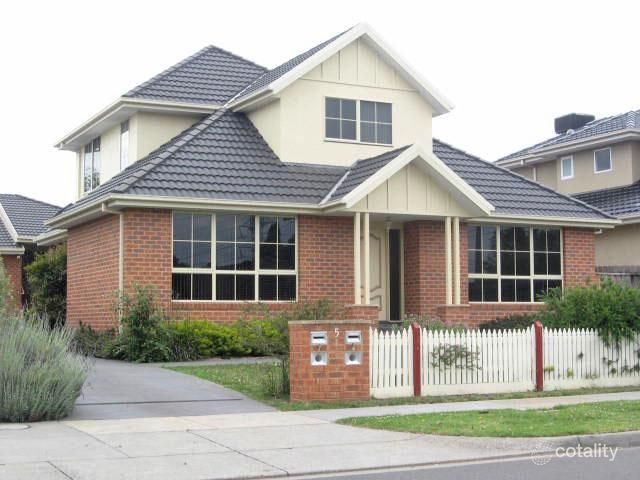 2/5 Mountain Cres, Mulgrave, VIC 3170