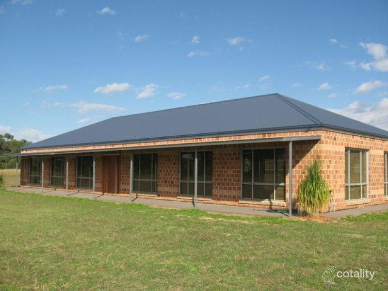 308 Nash St, Parkes, NSW 2870