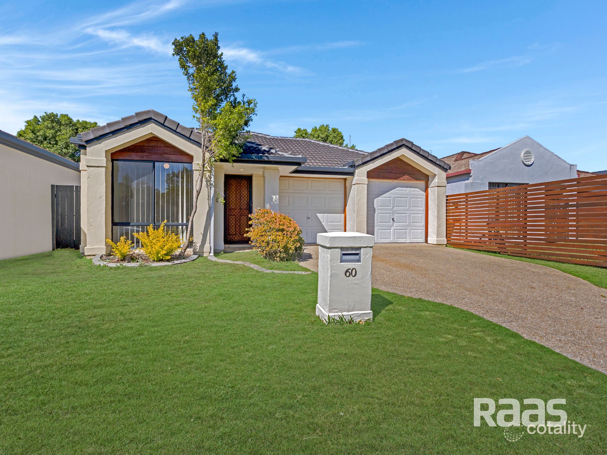 60 Serafina Dr, Helensvale, QLD 4212