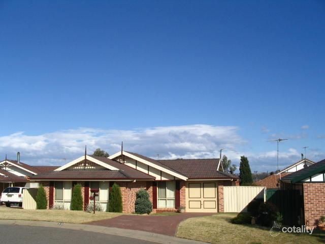 57 Cordelia Cres, Green Valley, NSW 2168