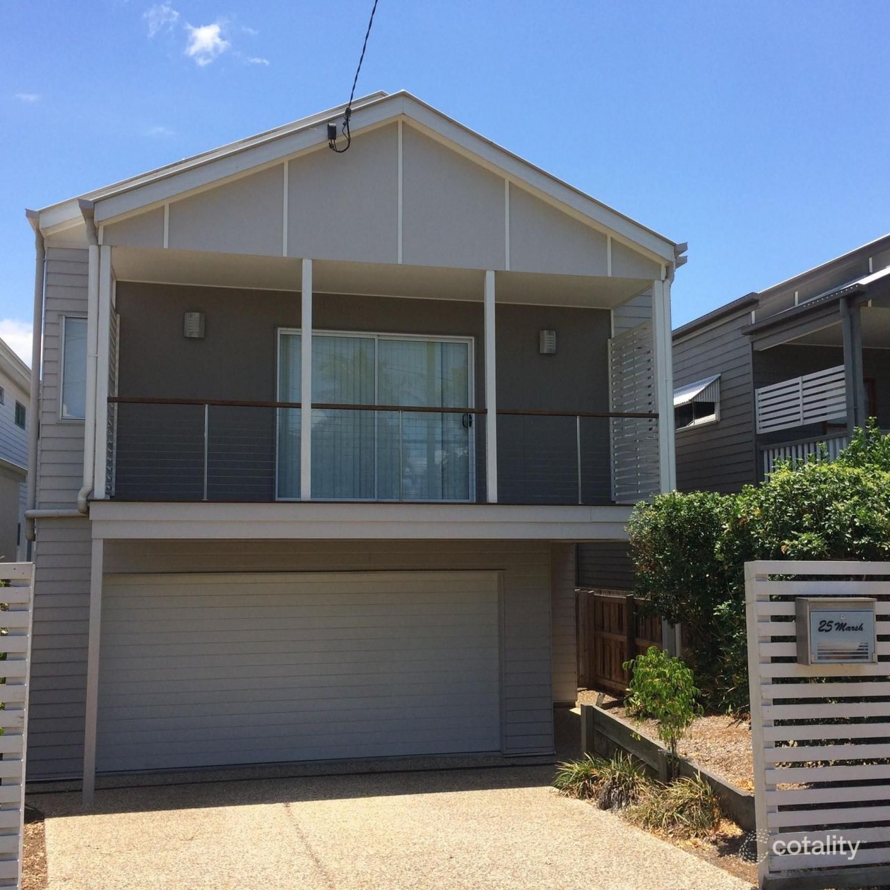 25 Marsh St, Cannon Hill, QLD 4170