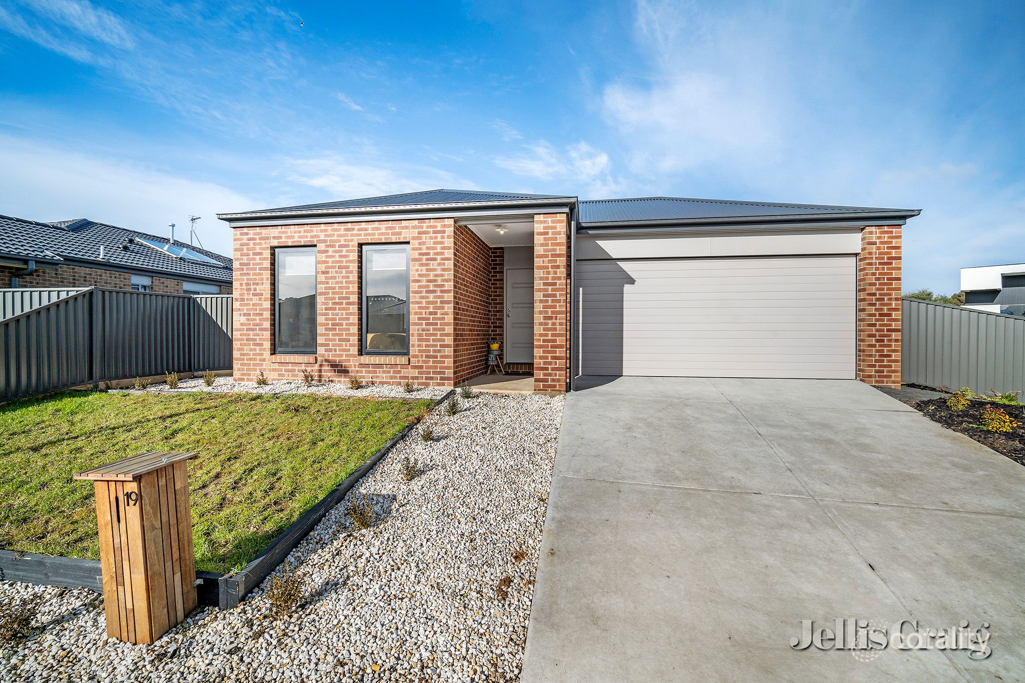 19 Navvy Jack Rd, Canadian, VIC 3350
