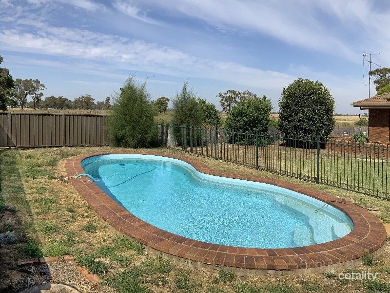 75 Wingfield Rd, Narromine, NSW 2821