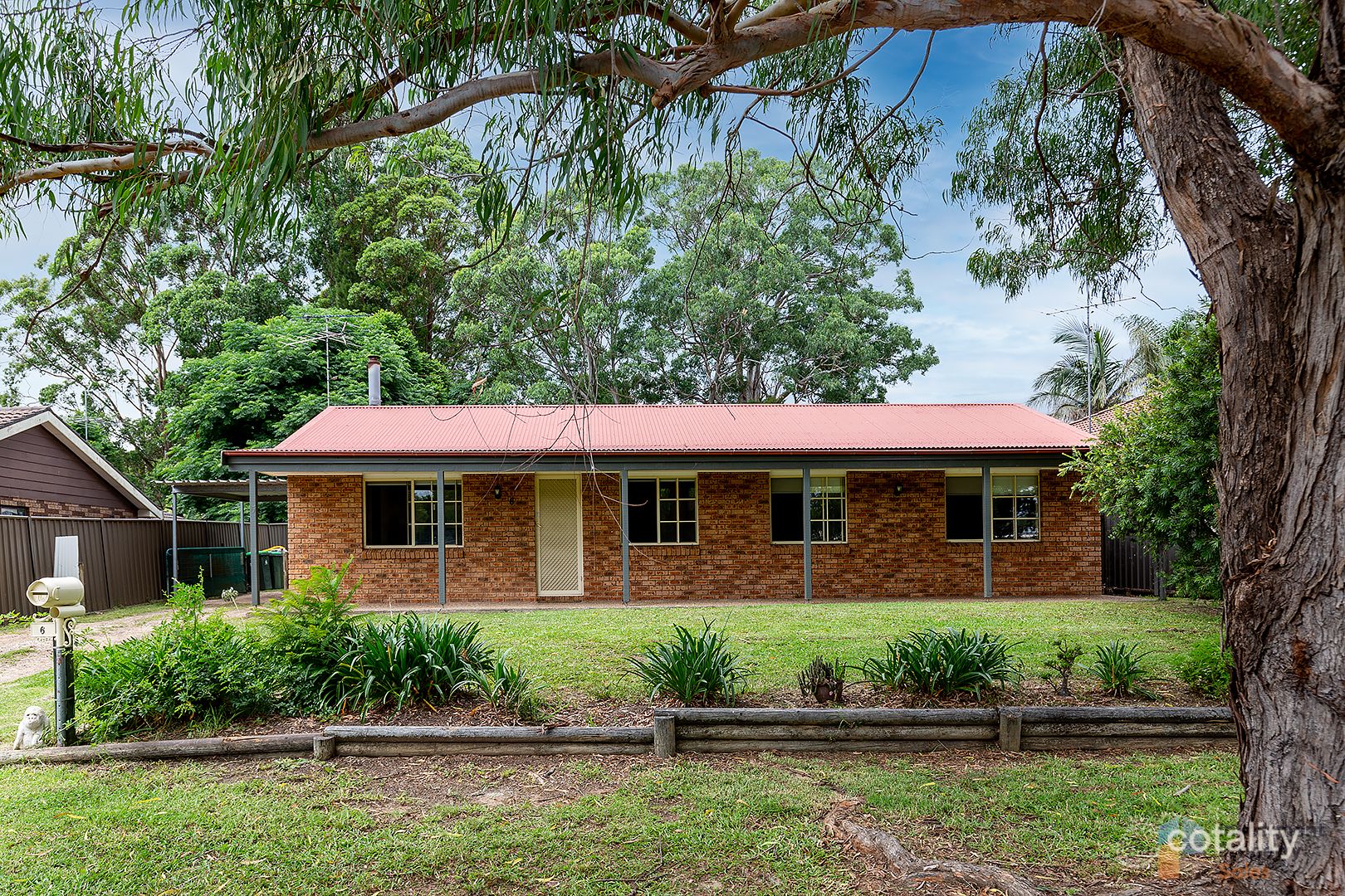 6 Wren Pl, Thirlmere, NSW 2572