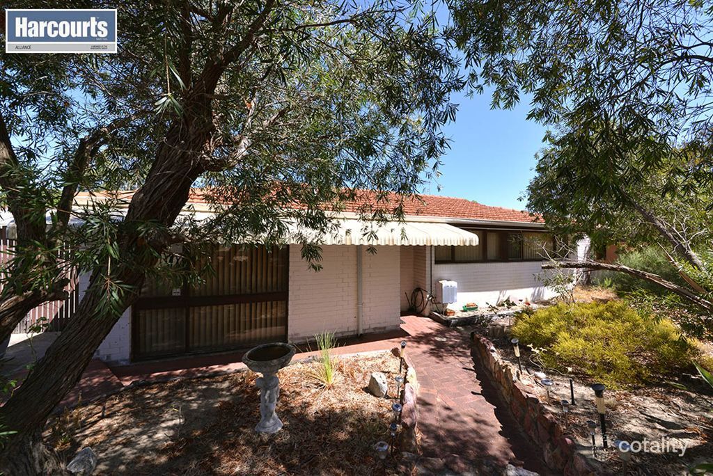 6 Eagle St, Craigie, WA 6025