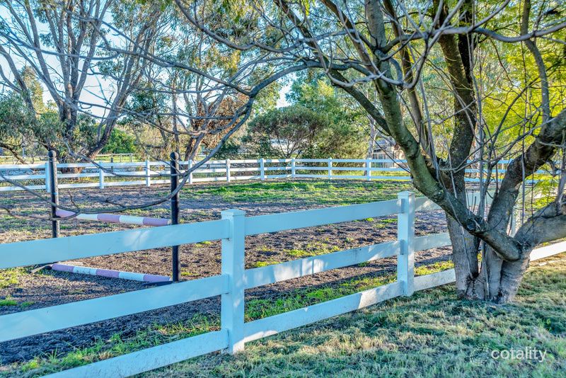 70 Tranquil Rtt, Barragup, WA 6209