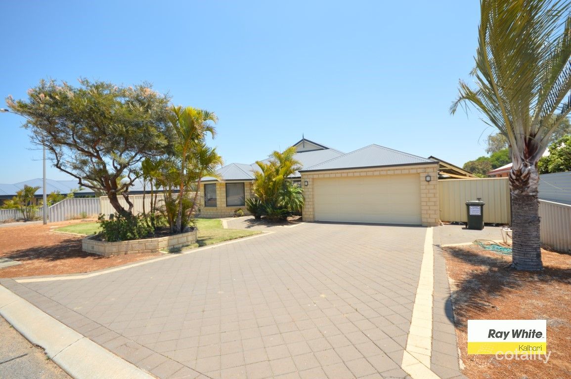 32 Crocos Cct, Kalbarri, WA 6536