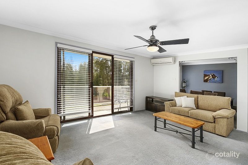 24 Beachfront Pde, St Huberts Island, NSW 2257