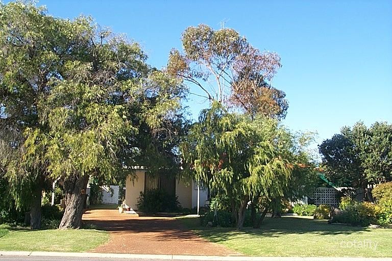 19 Henley Dr, East Bunbury, WA 6230