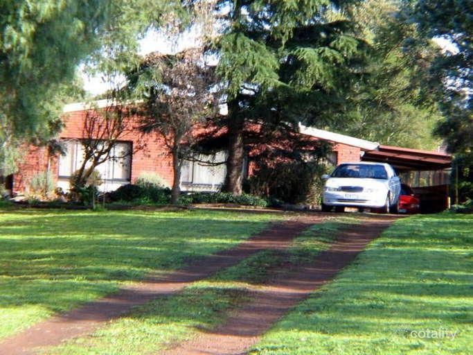 1071 Corangamite Lake Rd, Alvie, VIC 3249