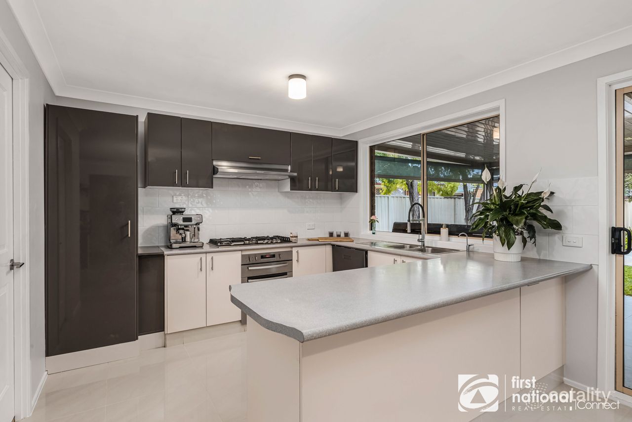 8 Stutt Pl, South Windsor, NSW 2756