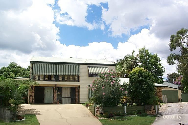 8 Winchester Ct, Springwood, QLD 4127