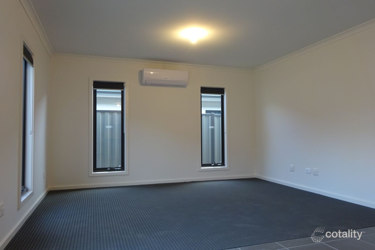 4 Sustainable Dr, Craigieburn, VIC 3064