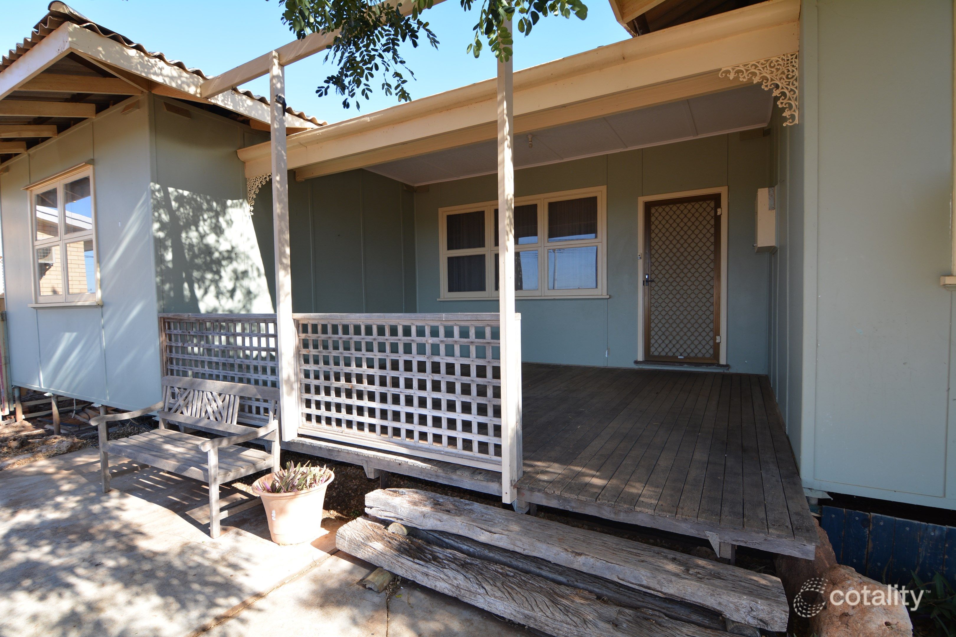 27 Dempster Rd, Brockman, WA 6701