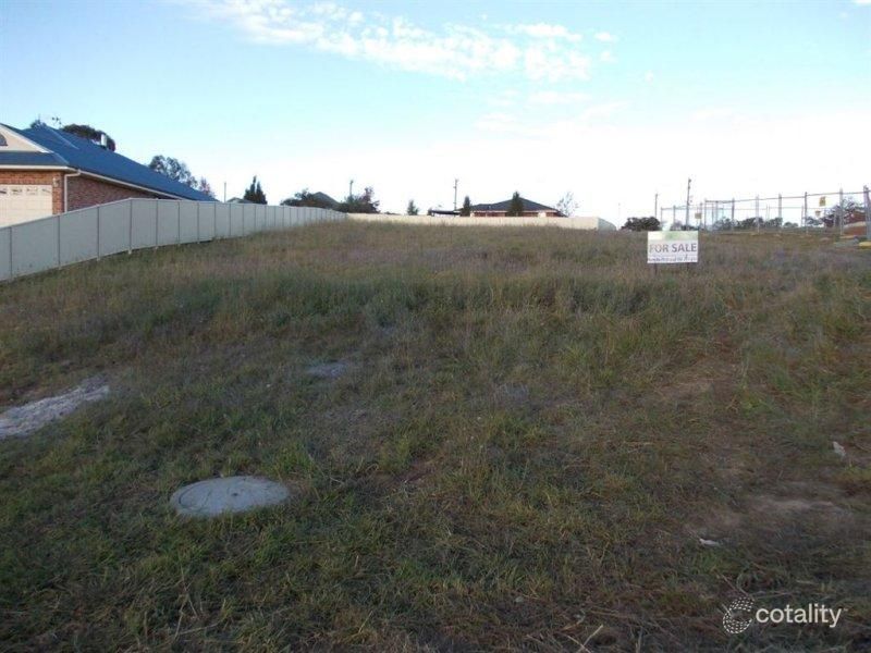 6 Somerset Pl, Crookwell, NSW 2583