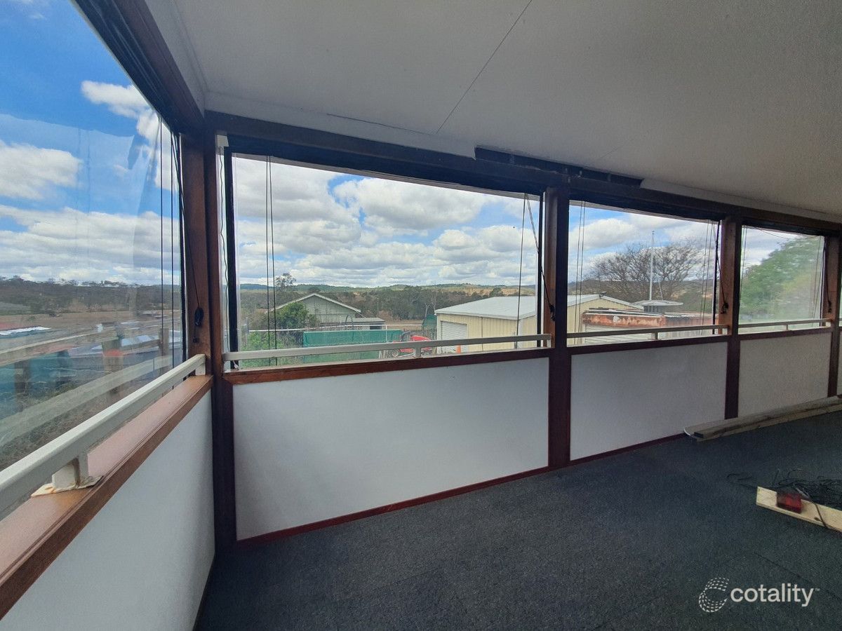 21 Pine St, Kalpowar, QLD 4630