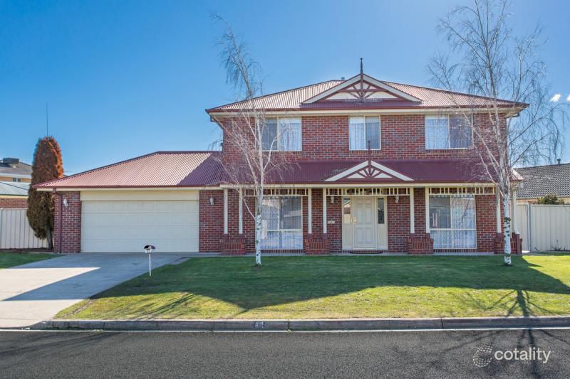41 Rowan Pde, Wendouree, VIC 3355