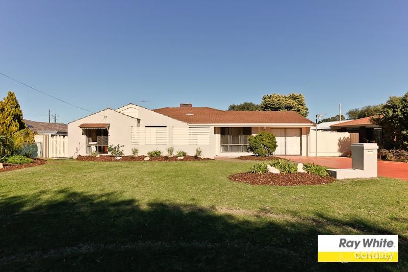 4 Mckinlay Ave, Padbury, WA 6025