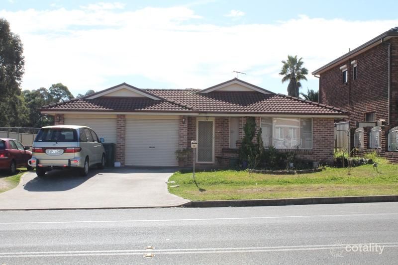 39 Simpson Rd, Bonnyrigg Heights, NSW 2177