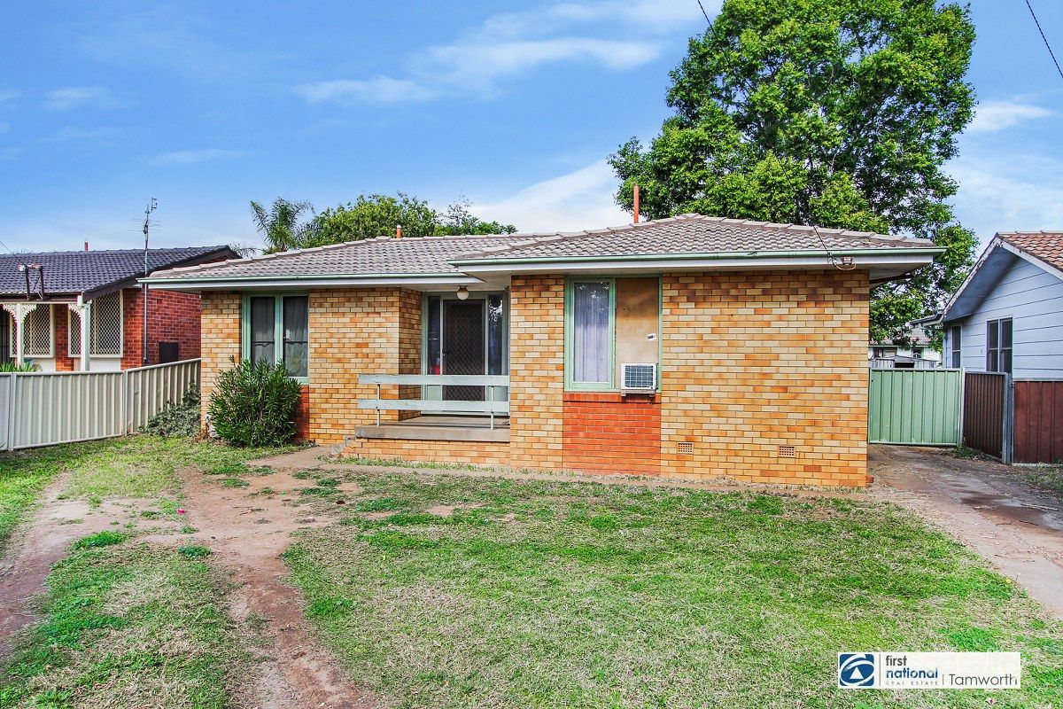 38 Cossa St, West Tamworth, NSW 2340
