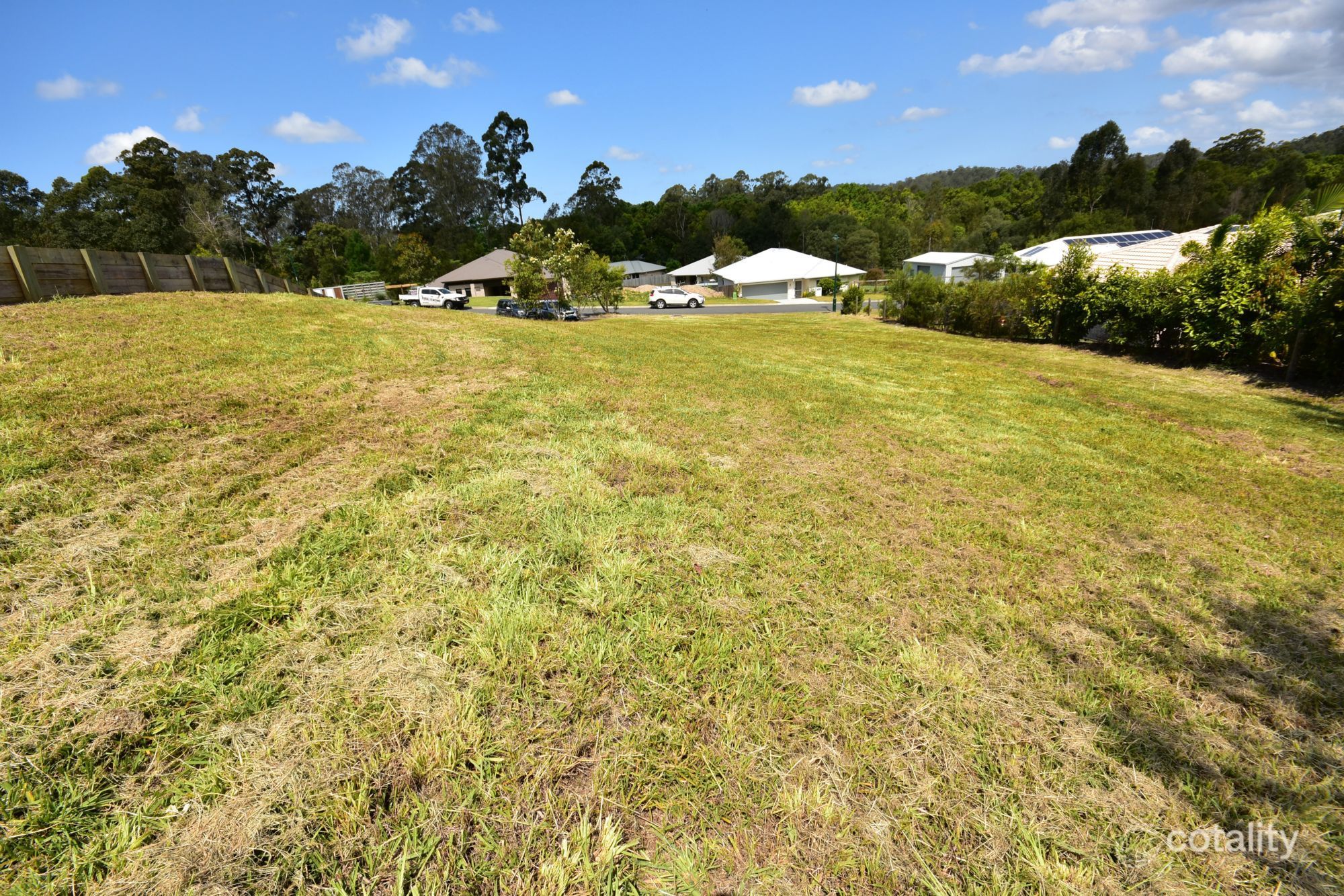 5 Haven Ct, Mooloolah Valley, QLD 4553