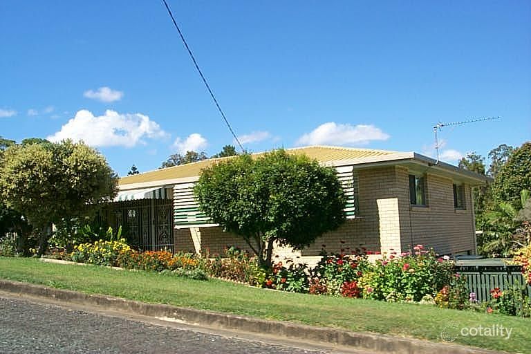 17 Beresford Cres, Gympie, QLD 4570