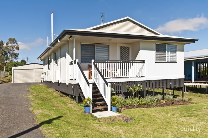 11 Forsyth St, Greenmount, QLD 4359