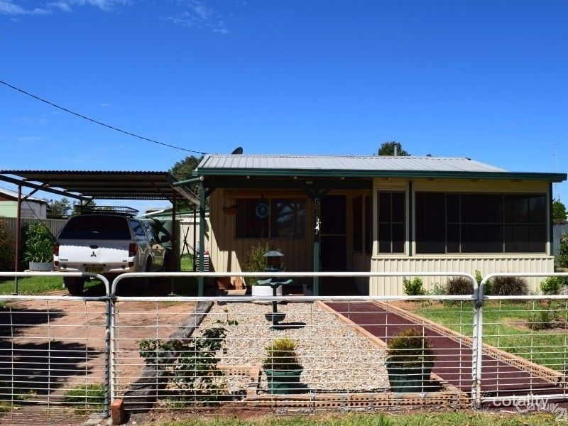 57 Cardigan St, Tullamore, NSW 2874